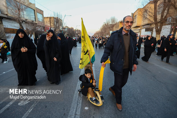 تجمع خانوادگی امت وفادار به ایران اسلامی در یزد