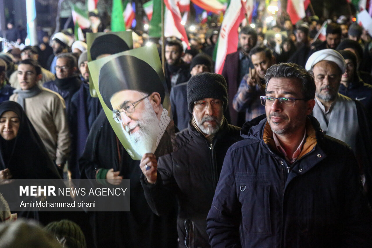 «نه» بزرگ مردم به آشوبطلبان؛ کاهش ۹۰ درصدی اغتشاشات در کشور گزارش شد «نه» بزرگ مردم به آشوبطلبان؛ کاهش ۹۰ درصدی اغتشاشات در کشور گزارش شد