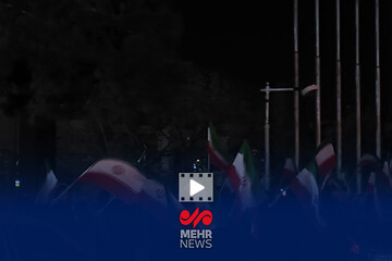 خروش مردم علیه اغتشاشگران در میدان خراسان تهران