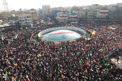 Massive pro-Islamic Establishment march held in Tehran