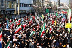 تأکید جامعه مدرسین حوزه علمیه قم بر تداوم حضور مردم در میدان