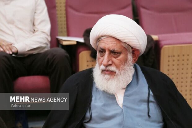 شناخت دقیق از وضعیت کشور ویژگی ممتاز آیت الله خامنه‌ای است