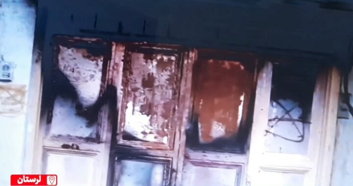 خسارت به اماکن اداری در جریان آشوب‌های پنج‌شنبه شب خرم‌آباد