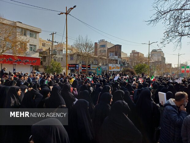 اجتماع خرمآبادیها در محکومیت اقدامات اغتشاشگران برگزار شد