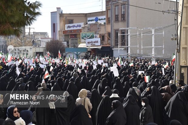تجمع «همبستگی ملی» در ایلام