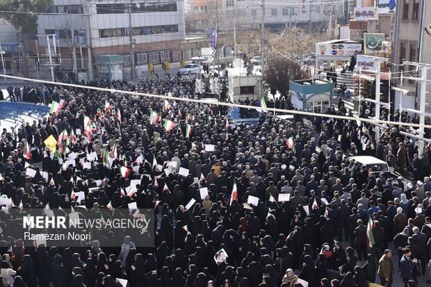 تجمع «همبستگی ملی» در ایلام
