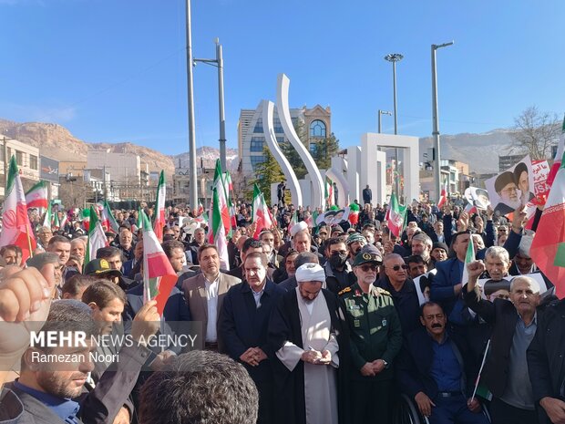 تجمع «همبستگی ملی» در ایلام