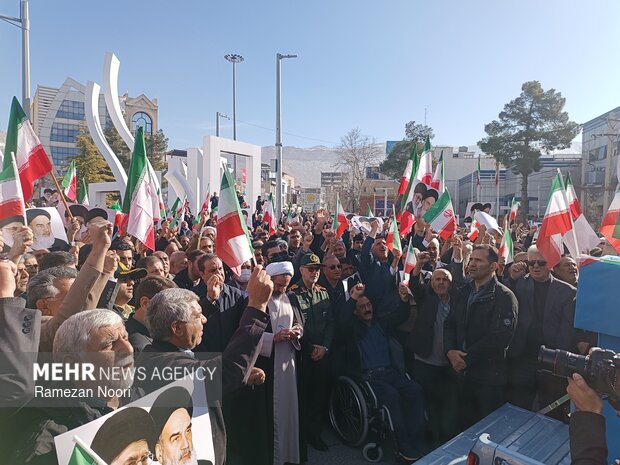 تجمع «همبستگی ملی» در ایلام