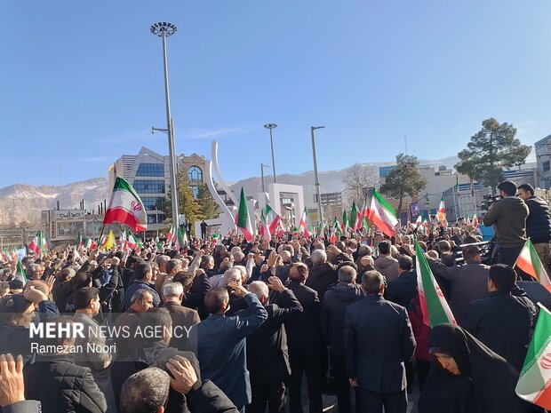 تجمع «همبستگی ملی» در ایلام