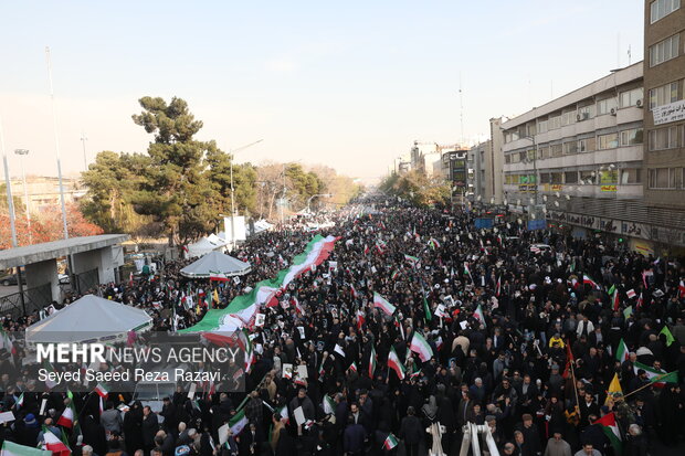 تجمع «همبستگی ملی» در سراسر کشور 9