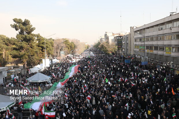 تجمع «همبستگی ملی» در سراسر کشور 15