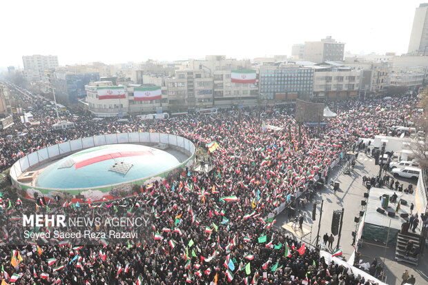 تجمع «همبستگی ملی» در سراسر کشور 16