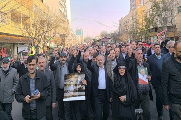 حضور وزیر آموزش و پرورش در راهپیمایی محکومیت اغتشاشات کشور