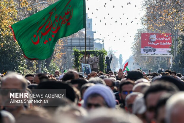 تشییع ۷ شهید مدافع امنیت در رشت