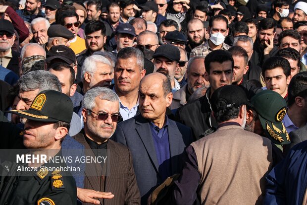 تشییع ۷ شهید مدافع امنیت در رشت