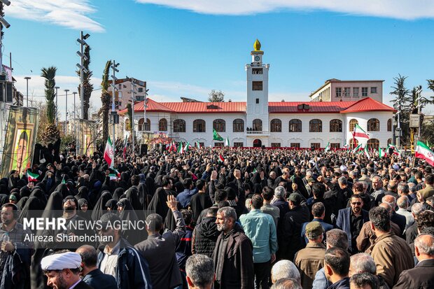 تشییع ۷ شهید مدافع امنیت در رشت