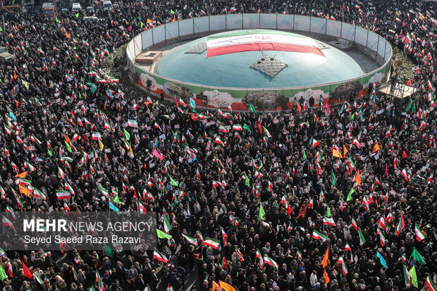 اتحاد قهرمانانه مردم تهران علیه تروریسم و اغتشاش آمریکایی - صهیونیستی 4