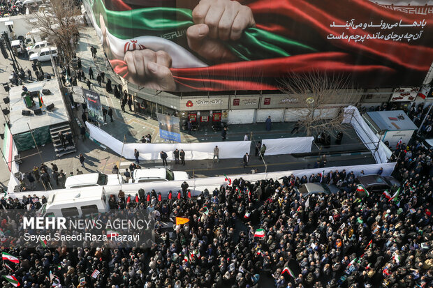 اتحاد قهرمانانه مردم تهران علیه تروریسم و اغتشاش آمریکایی - صهیونیستی 15