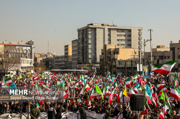 اتحاد قهرمانانه مردم تهران علیه تروریسم و اغتشاش آمریکایی - صهیونیستی 29