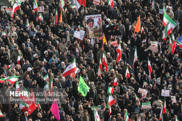 اتحاد قهرمانانه مردم تهران علیه تروریسم و اغتشاش آمریکایی - صهیونیستی 30