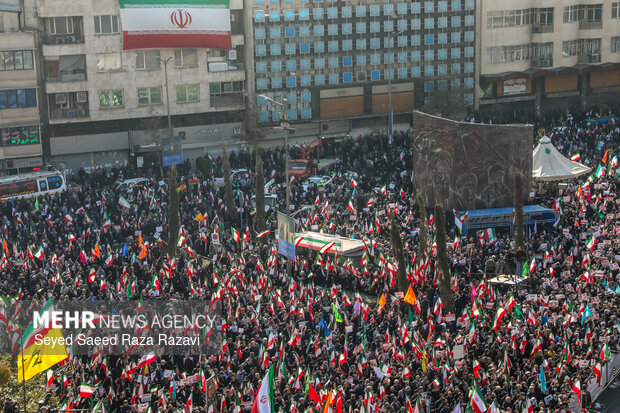 اتحاد قهرمانانه مردم تهران علیه تروریسم و اغتشاش آمریکایی - صهیونیستی