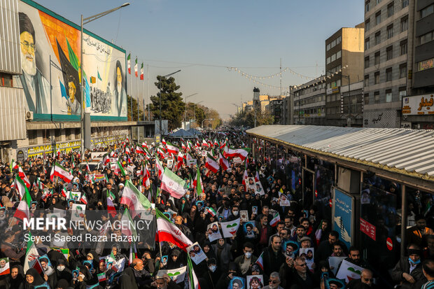 اتحاد قهرمانانه مردم تهران علیه تروریسم و اغتشاش آمریکایی - صهیونیستی