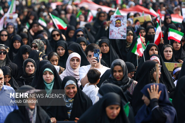 تجمع «همبستگی ملی» در کیش