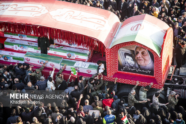 تعدادی از شهدای مدافع امنیت امروز در اصفهان تشییع میشوند تعدادی از شهدای مدافع امنیت امروز در اصفهان تشییع میشوند