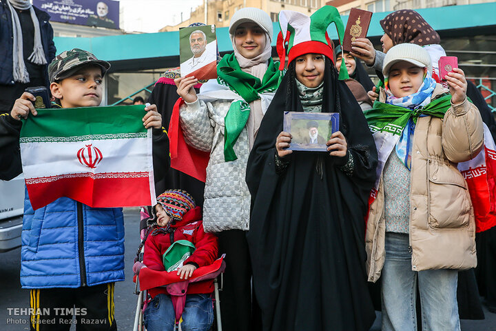 Nationwide rallies supporting the gov., denouncing riots, terror attacks