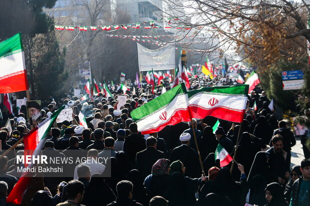 تجمع «همبستگی ملی» در قم