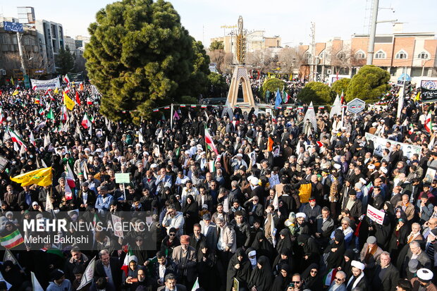 تجمع «همبستگی ملی» در قم