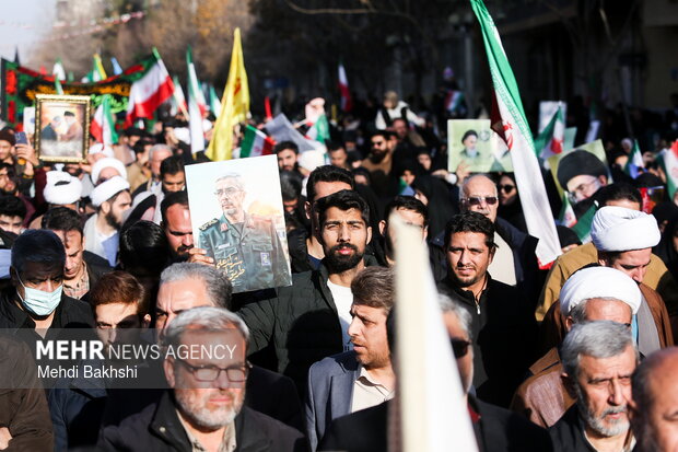 تجمع «همبستگی ملی» در قم