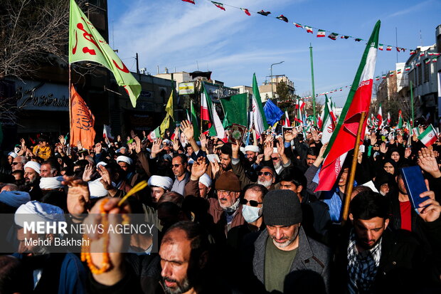 تجمع «همبستگی ملی» در قم