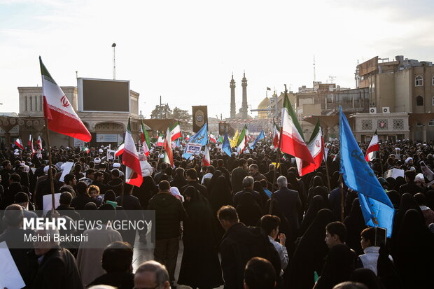 تجمع «همبستگی ملی» در قم