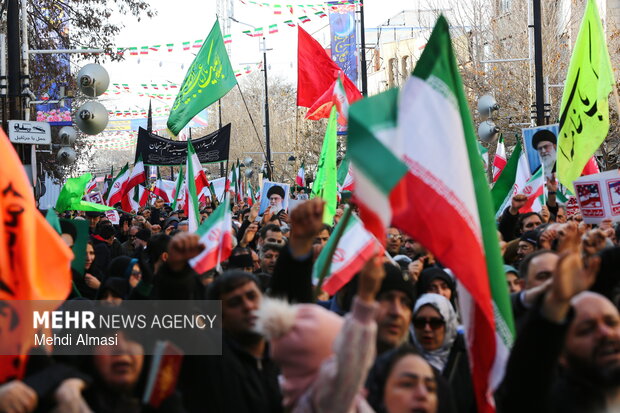 تجمع «همبستگی ملی» در زنجان