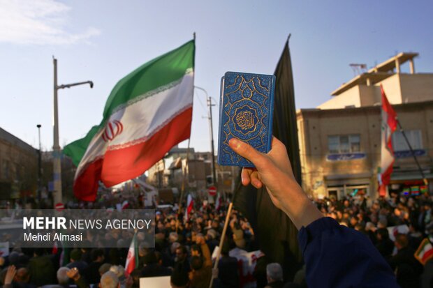 تجمع «همبستگی ملی» در زنجان