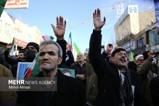 تجمع «همبستگی ملی» در زنجان