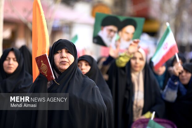 تجمع «همبستگی ملی» در زنجان