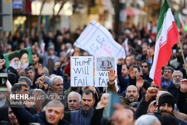 تجمع «همبستگی ملی» در زنجان