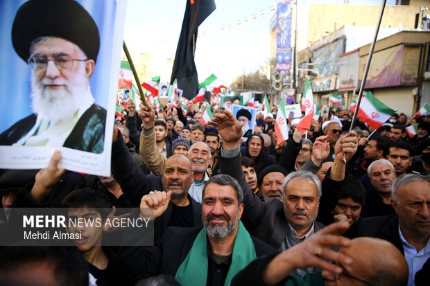 تجمع «همبستگی ملی» در زنجان