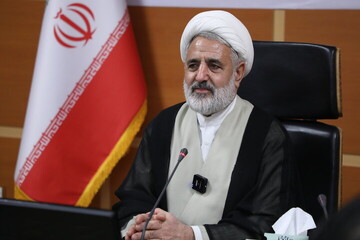 برلماني إيراني: وحدة الشعب الايراني ستفشل جميع مخططات الأعداء