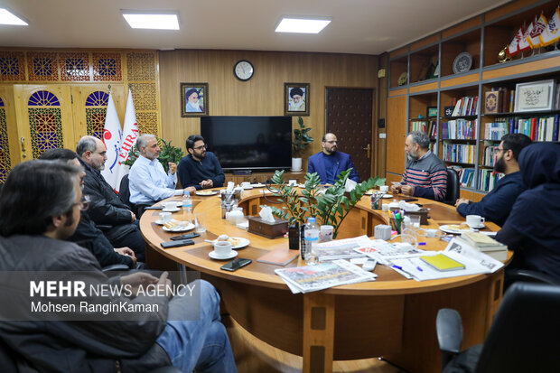 حضور رئیس سازمان فرهنگی هنری شهرداری تهران در مجموعه رسانه‌ای مهر