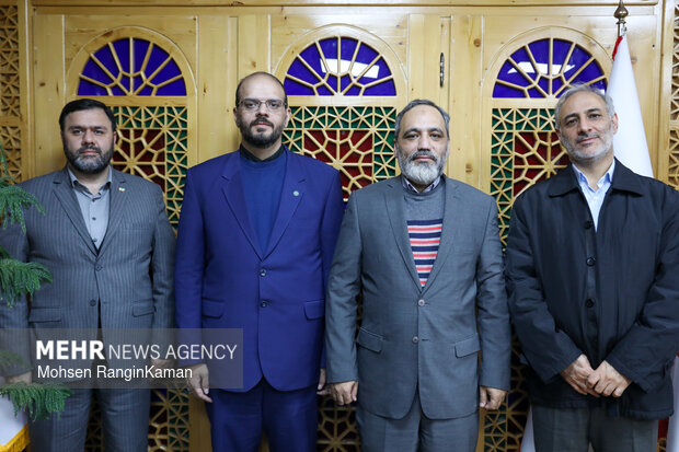 حضور رئیس سازمان فرهنگی هنری شهرداری تهران در مجموعه رسانه‌ای مهر