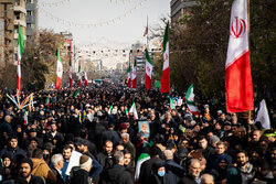 Şehitler için düzenlenen cenaze törenine görkemli katılım