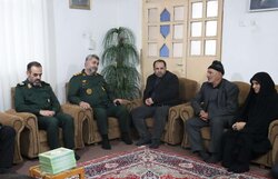 سردار دامغانی: دشمن برای مقابله با ایران از هیچ روشی دریغ نکرده است