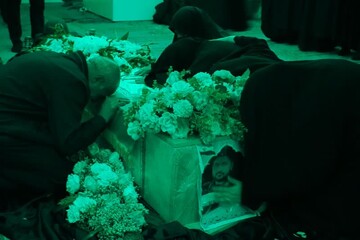 خانواده شهید «مهدی حیدری» با جگرگوشه‌شان وداع کردند+ تصاویر