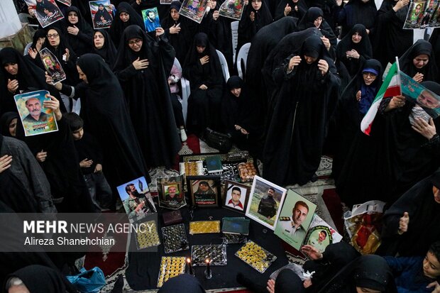 مراسم سومین روز شهادت شهدای مدافع وطن در مصلای رشت