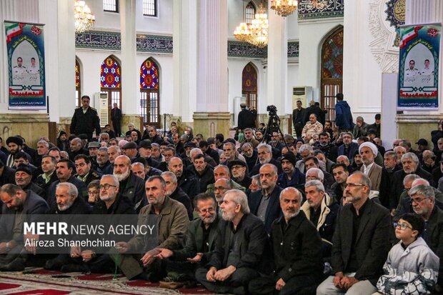 مراسم سومین روز شهادت شهدای مدافع وطن در مصلای رشت