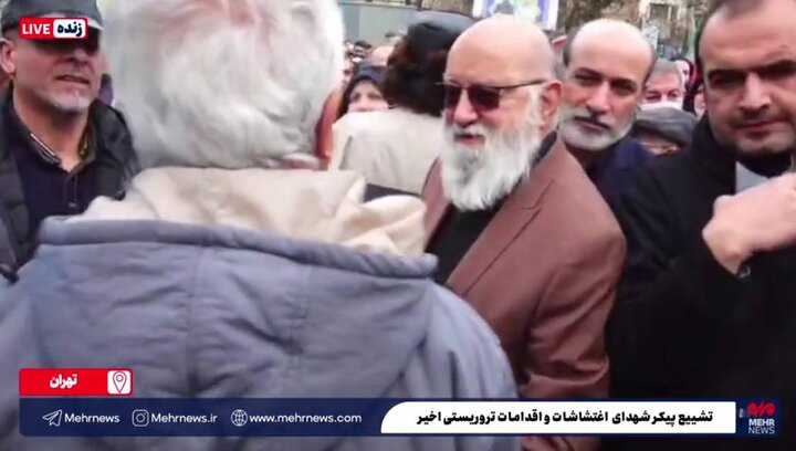 حضور رئیس شورای شهر تهران در مراسم تشییع پیکر شهدا