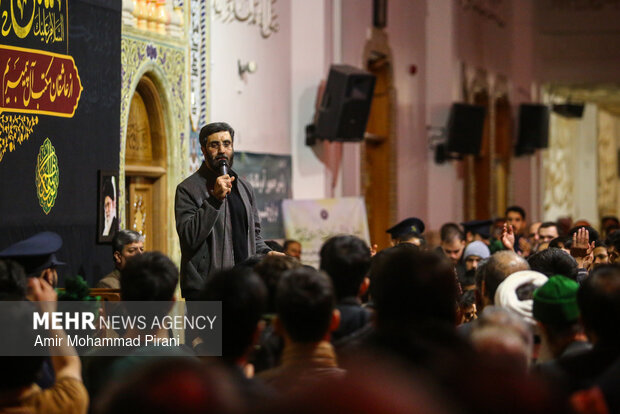 حال و هوای شب شهادت امام کاظم(ع) در حرم حضرت معصومه(س)